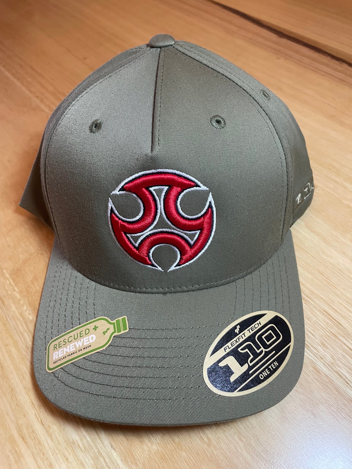 Snap Back 110 Cap - Embroidered 3D embossed